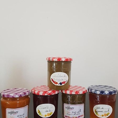Отель La Marsaisienne Экстерьер фото